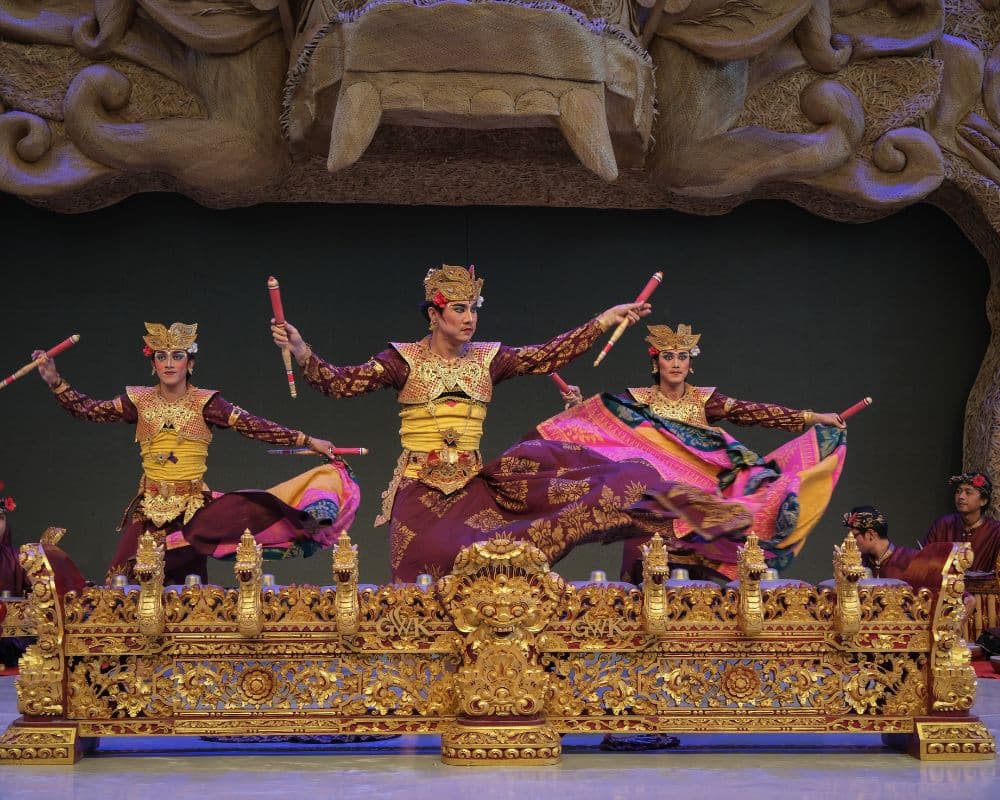 A Look at Bali's World-Famous Culture and Its Traces at GWK