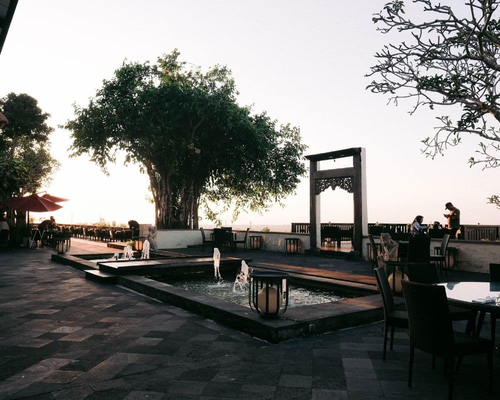 Romantic & Classy Sunset Dinner Bali at Jendela Bali