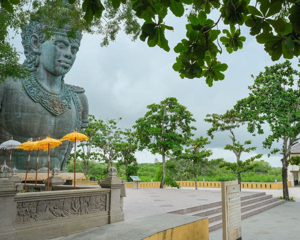 8 Famous Tourist Attractions in Bali, Don't Miss Them!