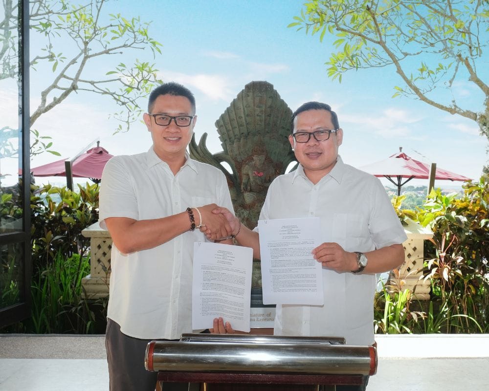 Penandatangan Air Mineral Resmi GWK Cultural Park