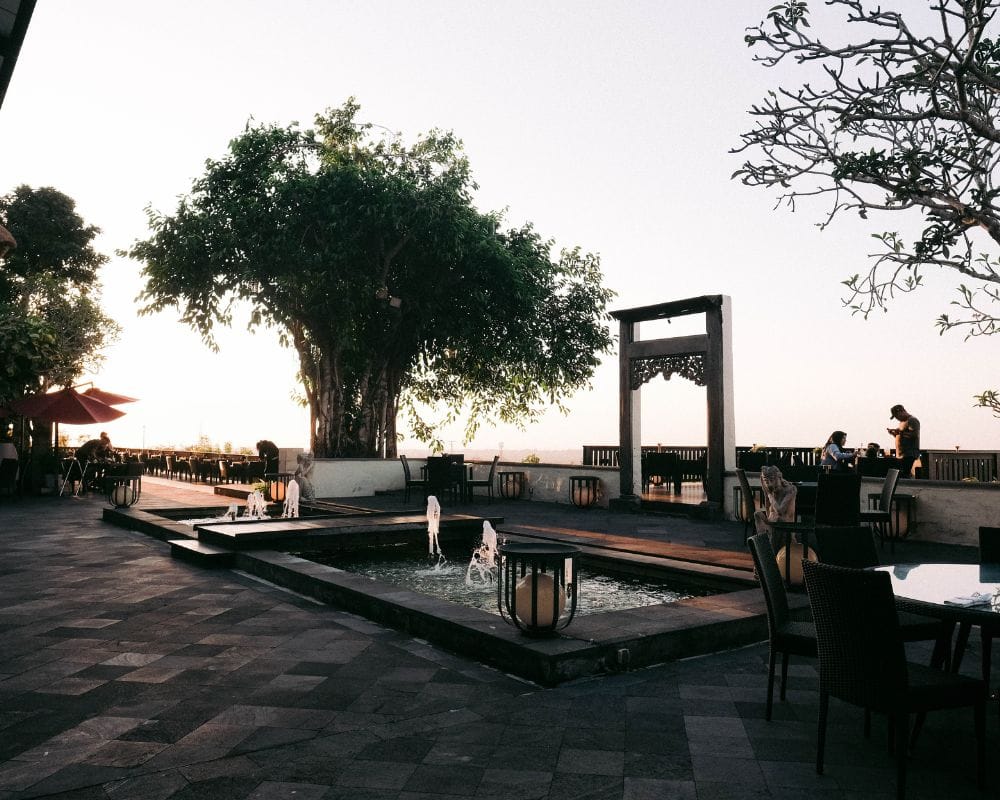 Romantic & Classy Sunset Dinner Bali at Jendela Bali