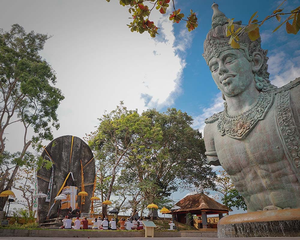 Parahyangan Somaka Giri: Pesona Budaya Tersembunyi di GWK Cultural Park