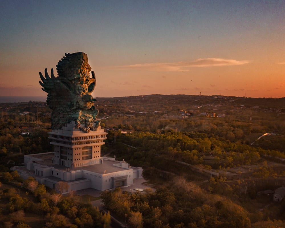 5 Fakta Menarik Tentang Patung Garuda Wisnu Kencana, Patung Tertinggi dan Termegah di Pulau Bali